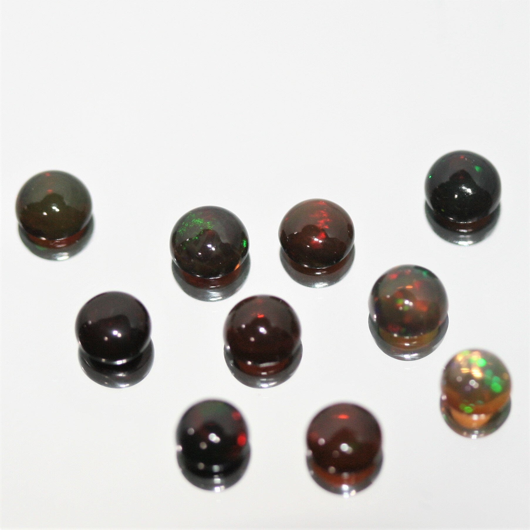 10 Pcs Lot Smooth Round Opal Cabochon 4mm.- 10 Pieces