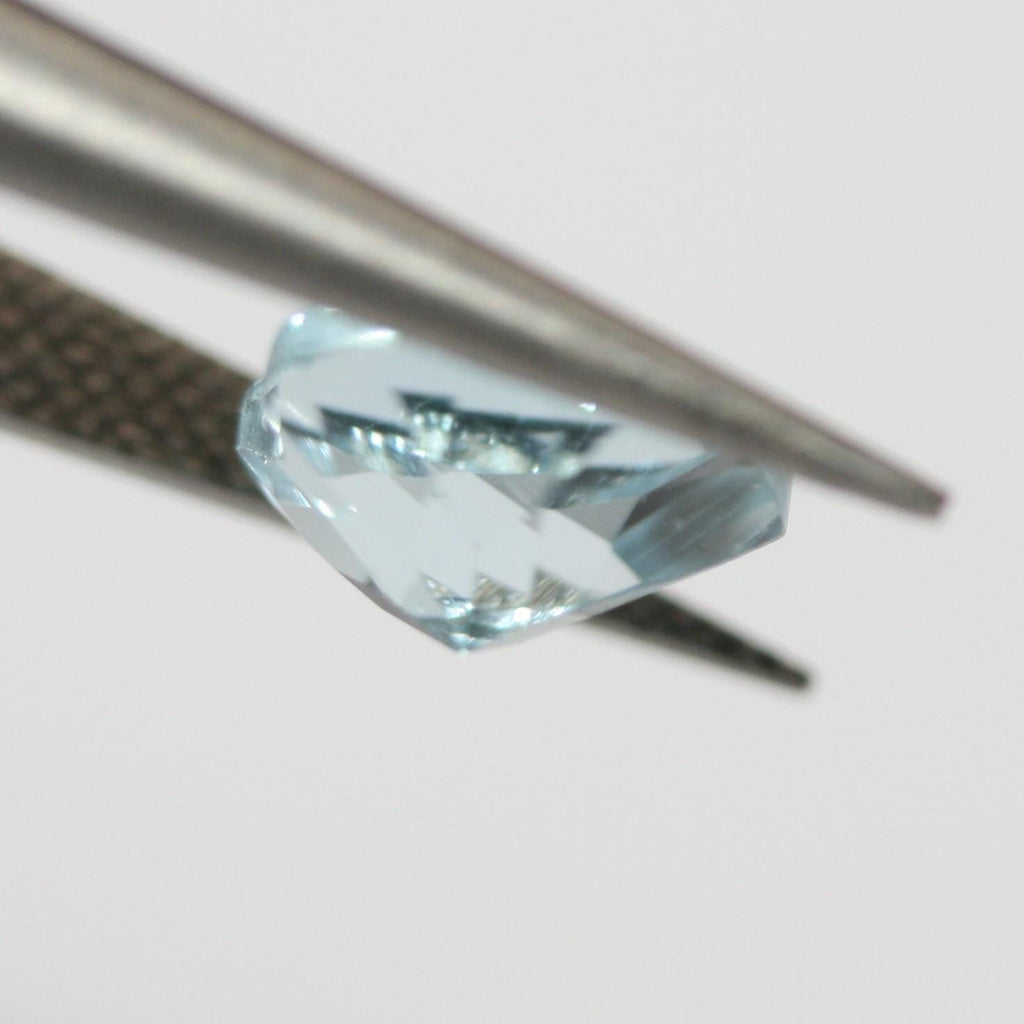 Lote de 4 piezas de topacio cielo con forma de corazón facetado de 8 mm (4 piezas)