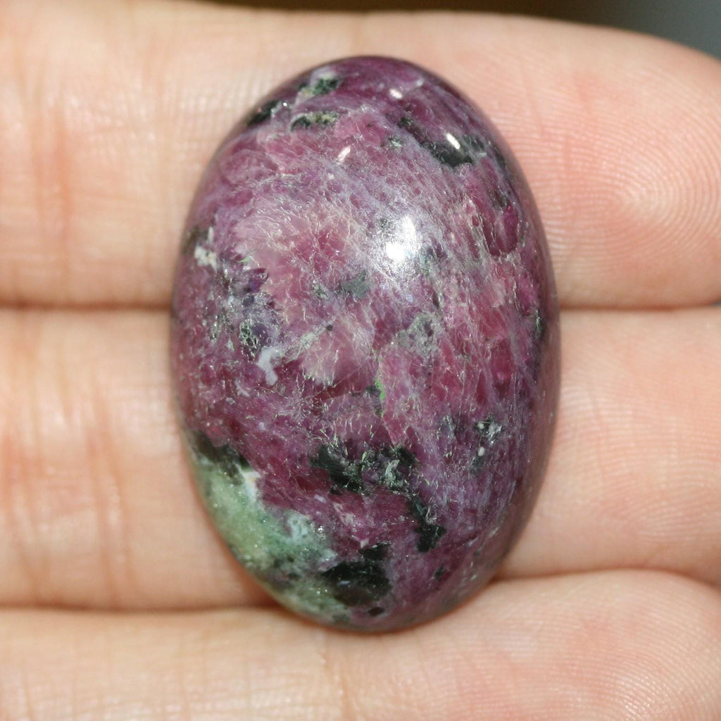 Untreated Ruby Zoisite Smooth Cabochon 30x21mm 54.06ct Natural Gemstone Gems For Jewelrry