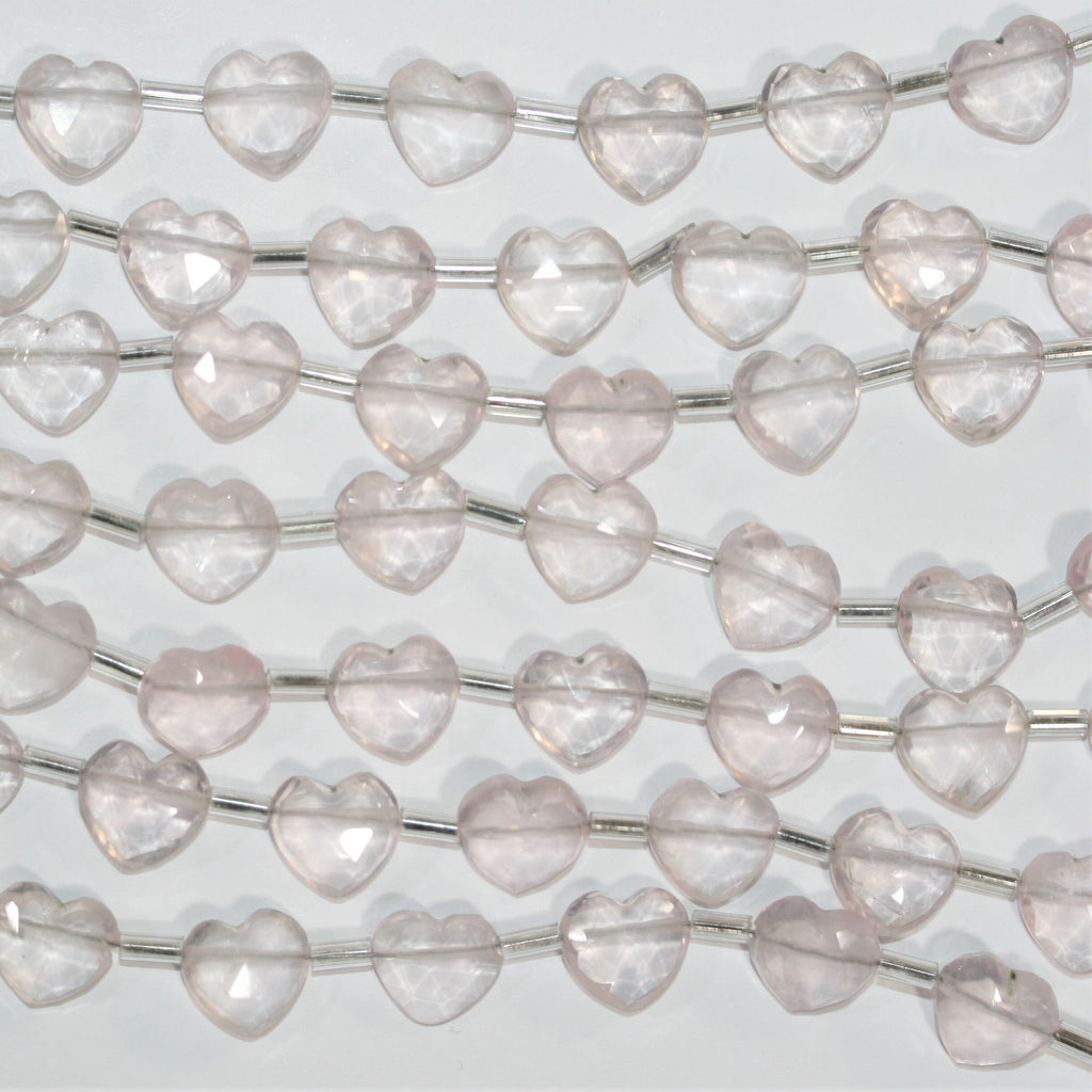 Cuentas de corazón facetadas de cuarzo rosa de 7" de 9 a 10 mm - Hilo de 17 cm.