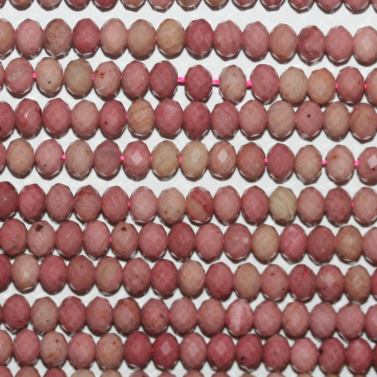 Perles rondelles à facettes en rhodonite de 38 cm (15 po), 5,5 x 4 mm - Fil de 39 cm