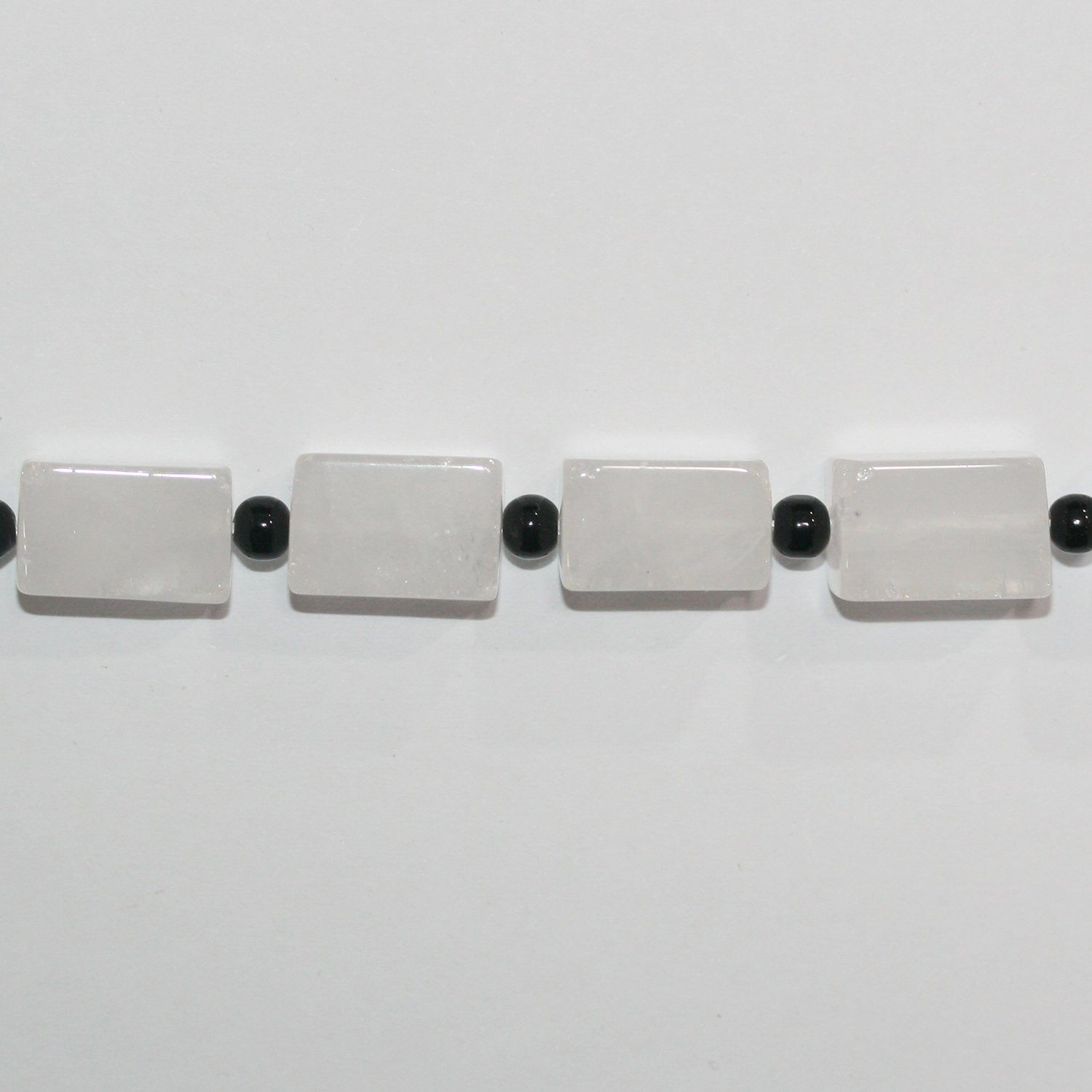 Perles de quartz cristal de roche St à prisme lisse, 15 x 10 mm, longueur 39 cm.