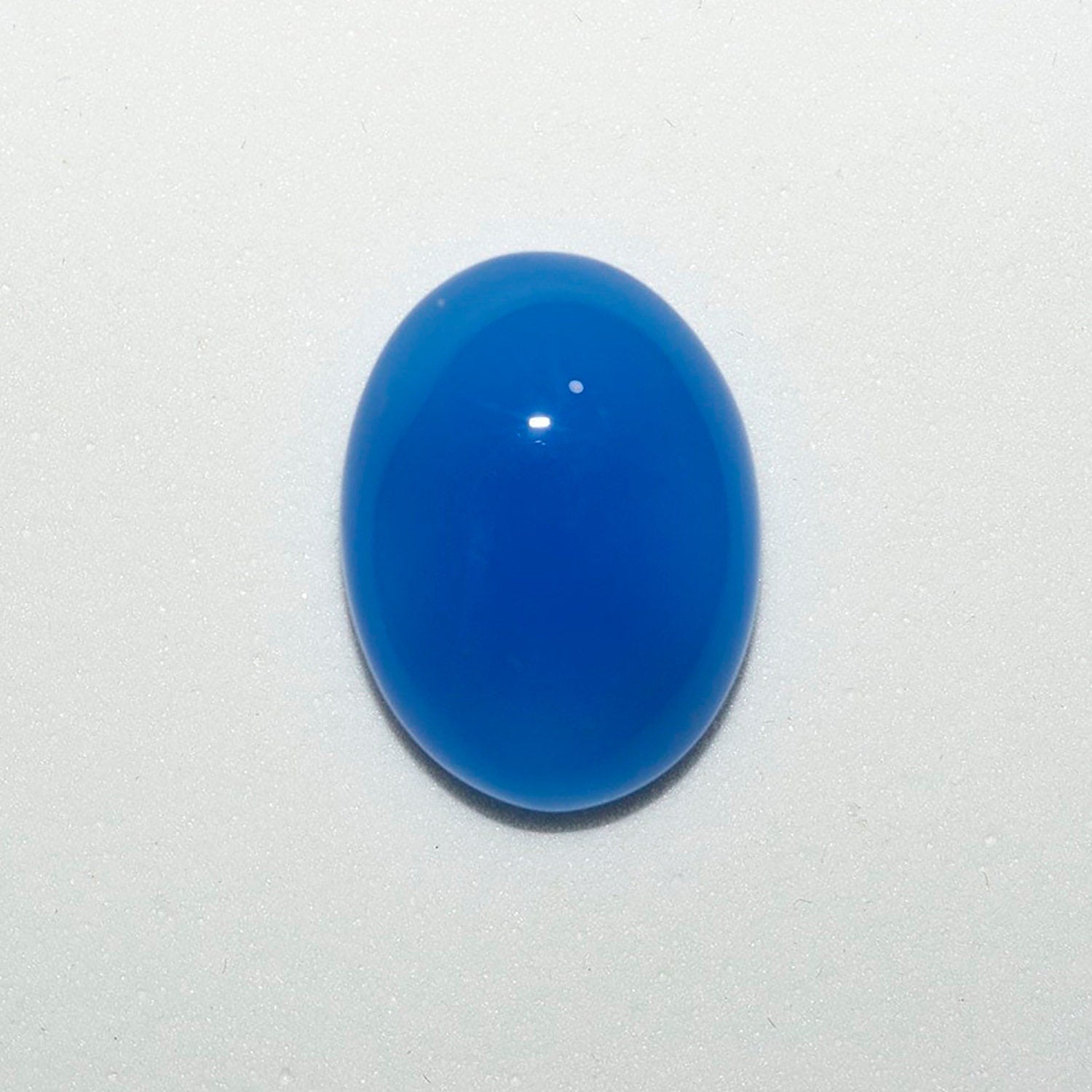 Lote de 2 cabujones ovalados de calcedonia azul de 20 x 15 mm. (2 uds.)