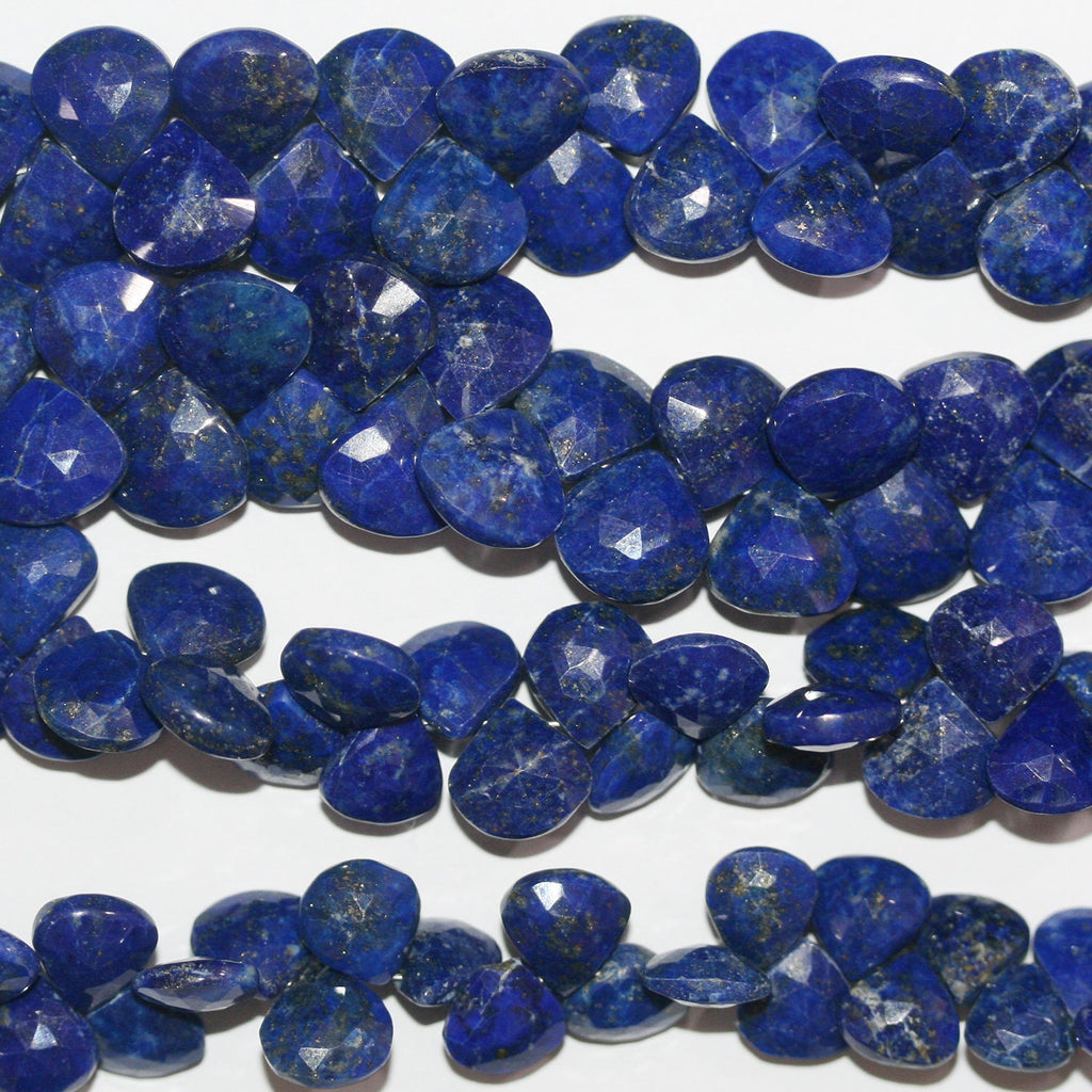 Perles en lapis-lazuli facettées de 8 à 9 mm (8 pouces). Longueur du fil : environ 21 cm.