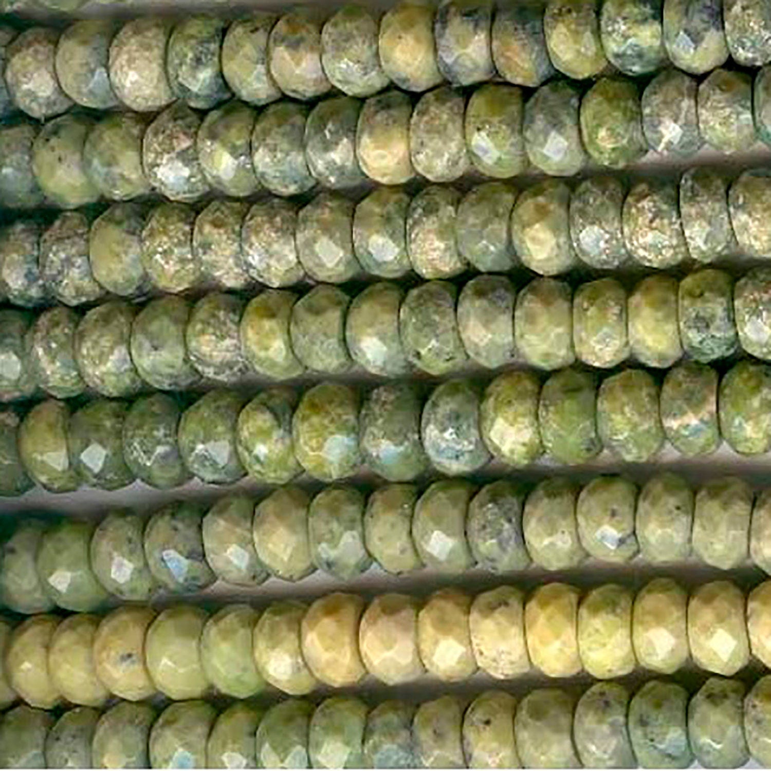 Perles rondelles à facettes en jade vert St, 16 pouces (8 x 4 mm), longueur 40 cm.