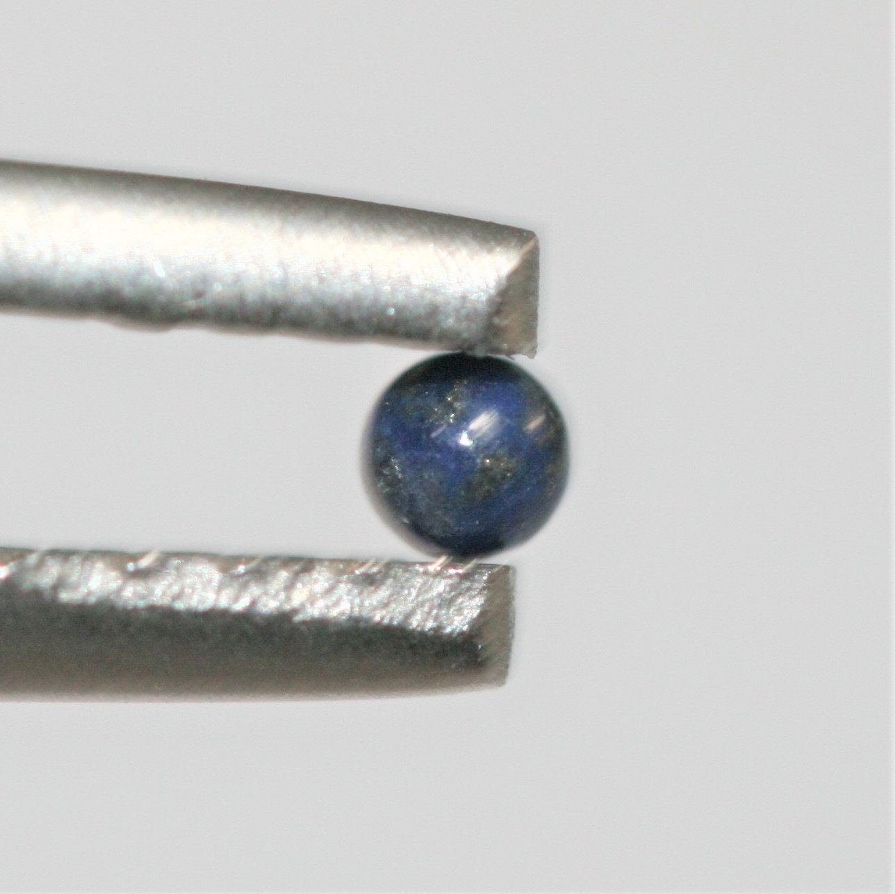 Lapis Lazuli Smooth Round Cabochon 2mm. (20 Pieces)