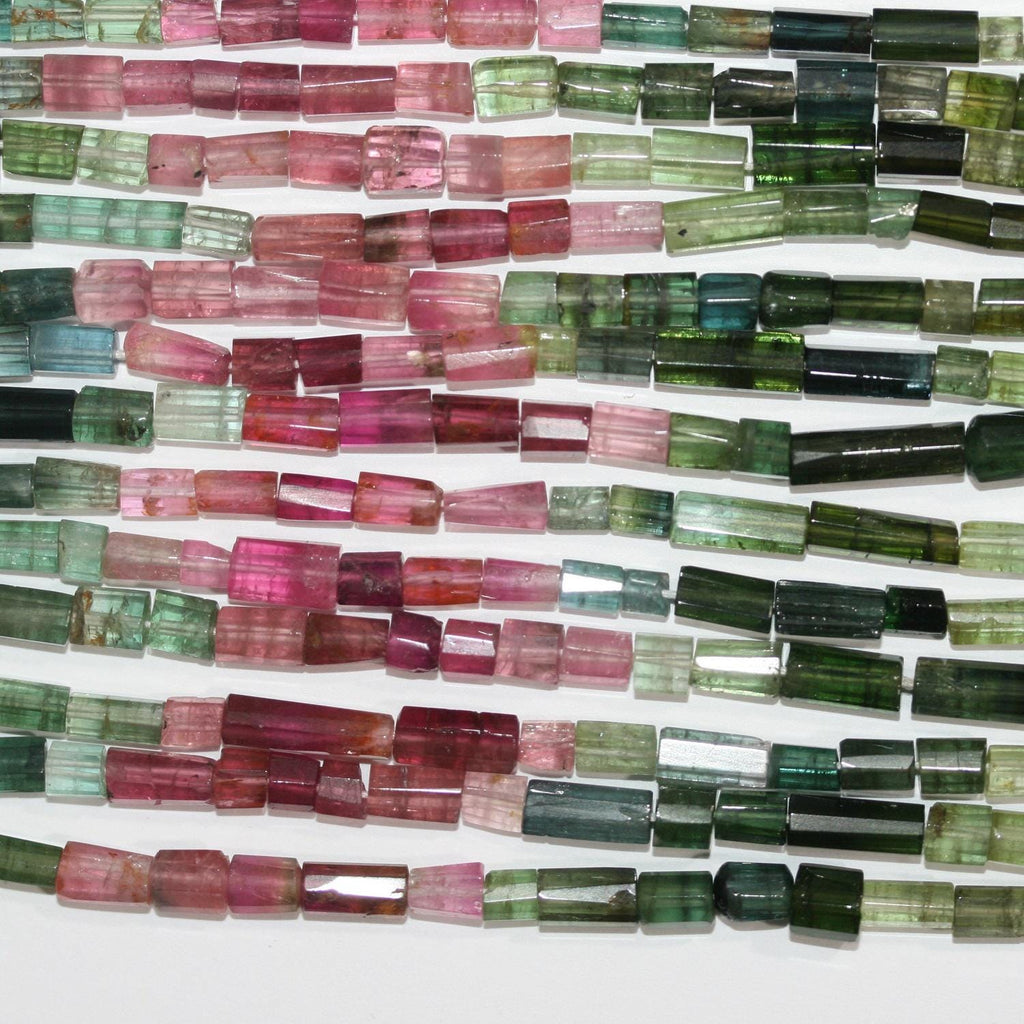 Perles tubulaires à facettes en tourmaline St de 14 pouces, 7 x 4 mm. - Longueur approximative : 37 cm.
