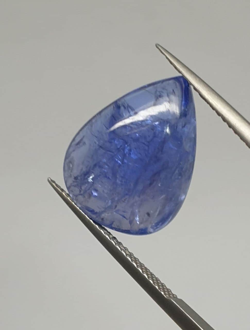 Natural Tanzanite Drop Cabochon 17.1x13.2mm.-(11ct)- Tanzania