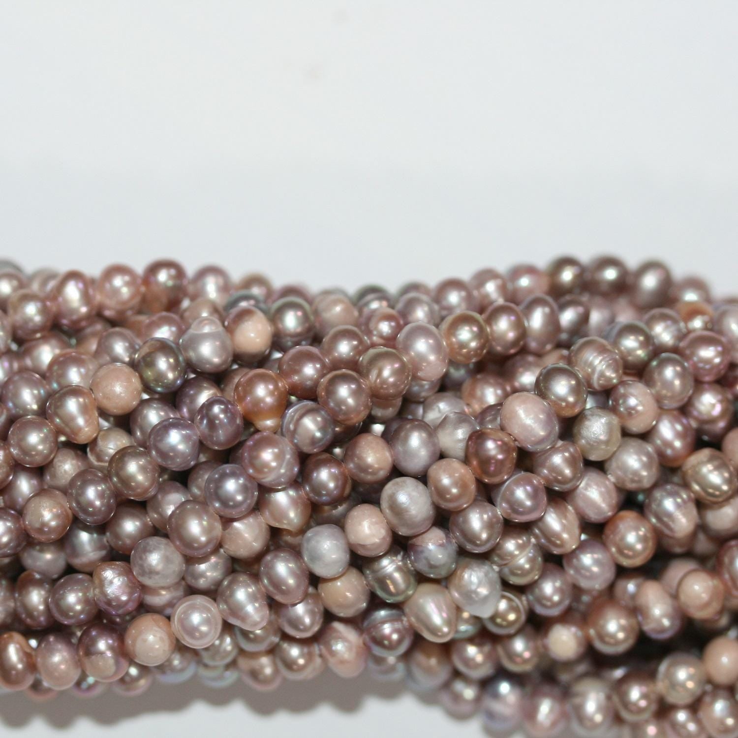 13" St Freshwater Multicolor Round Pearl 4-5mm.-Strand 36cm.-Item.14768-Natural Pearls wholesale Prices