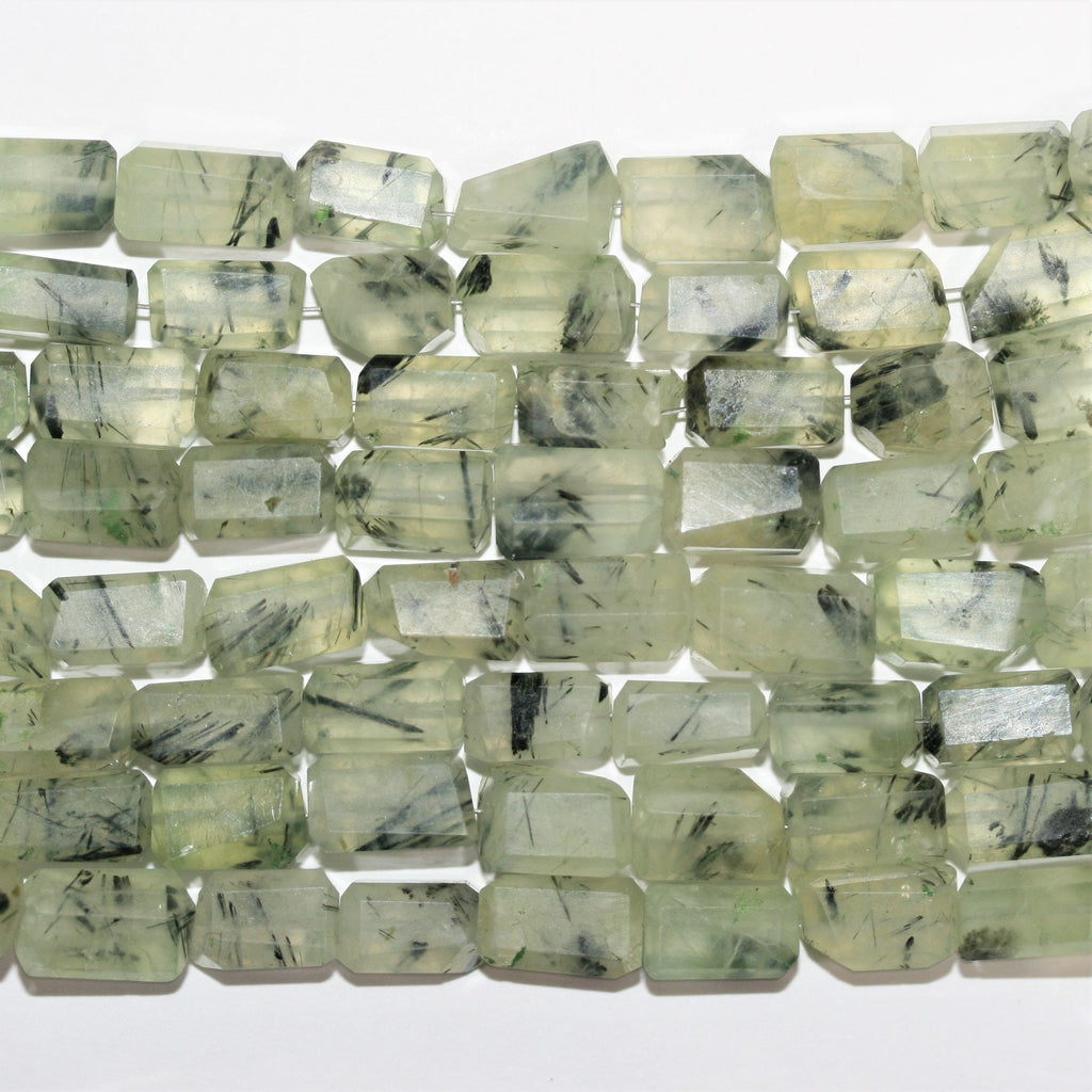 Cuentas de prisma facetadas de St Prehnite de 16" de 10 x 6 mm. Aprox. - Hilo de 42 cm.