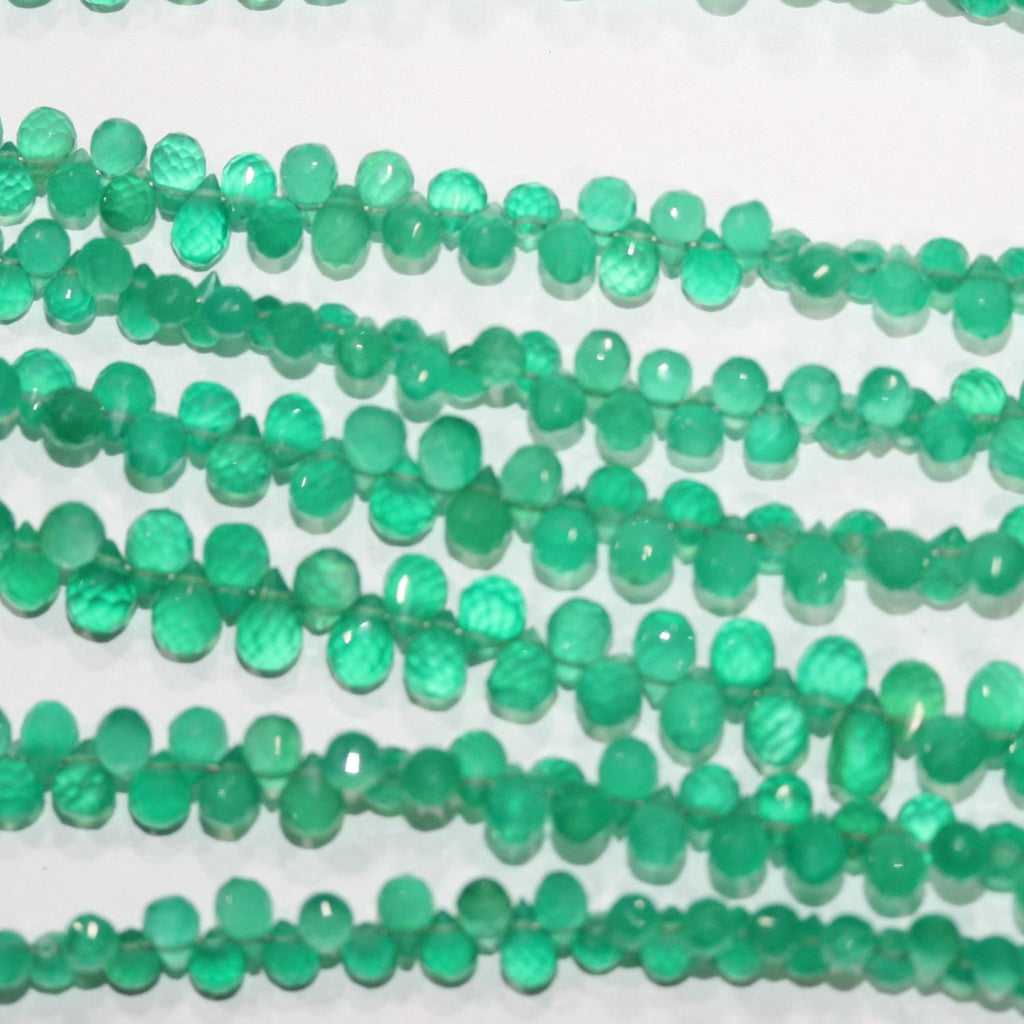 Perles en onyx vert St à facettes en forme de goutte, 5 x 4 mm, 8 pouces (20 cm) - Fil de 20 cm - Article n° 14874