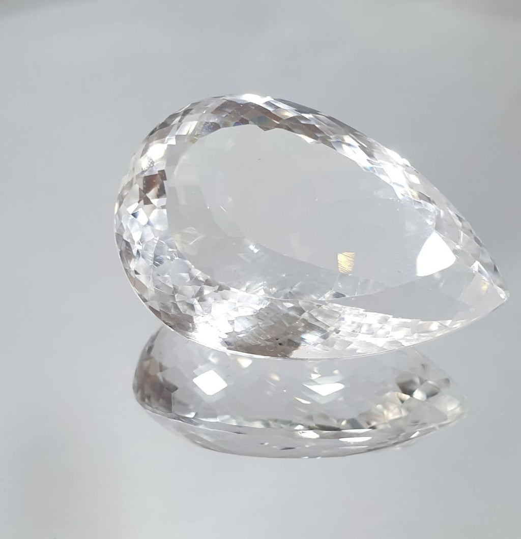 105.2ct  Huge AAA  Natural Rock Crystal Quartz Faceted Pear Drop  37.7x25.9x20.4mm - Natural Quartz- Natural Gemstone