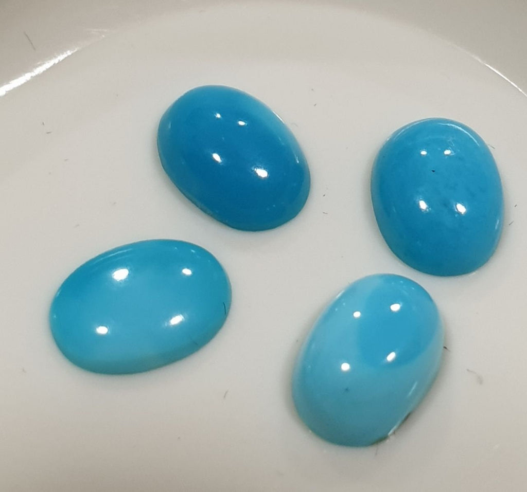 Lote de 4 cabujones de turquesa natural de Arizona de 7 x 5 mm - Gemas calibradas - Paquetes de gemas - Piedras sueltas al por mayor - Gemas naturales