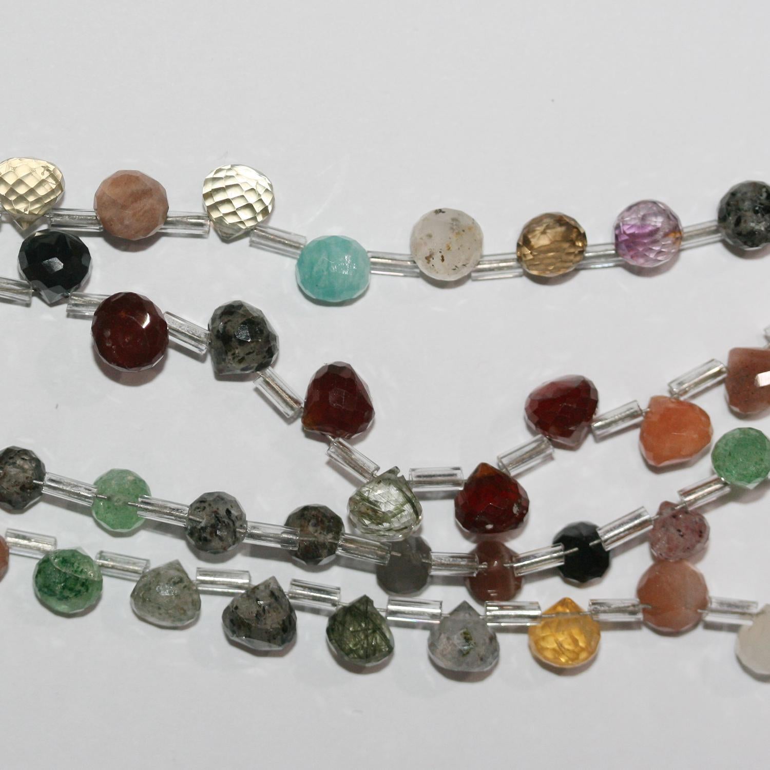 Perles en forme de goutte à facettes en pierre multiple de 8 pouces, 5-6 mm environ - Longueur du fil : 21 cm.