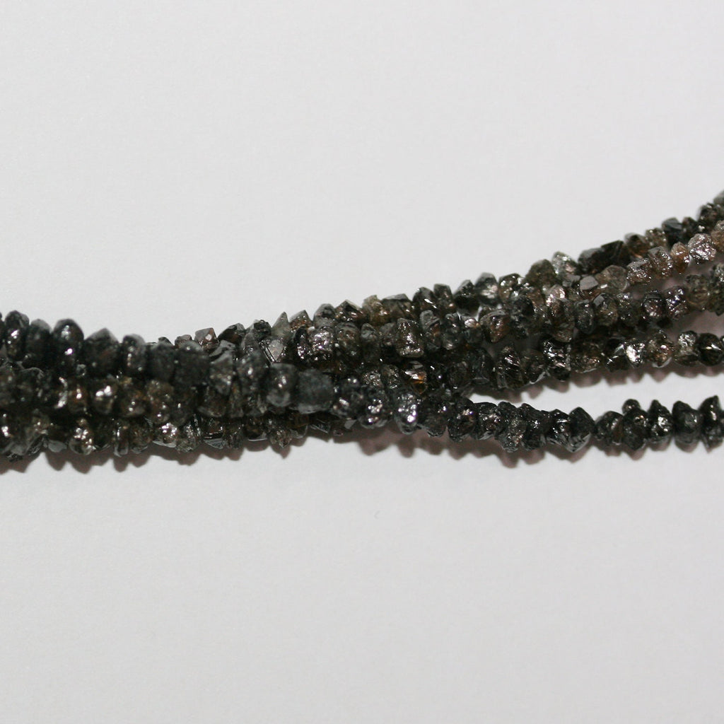 Cuentas de diamante gris sin pulir de 6" (2-3 mm aprox. - Hilo de 17 cm)