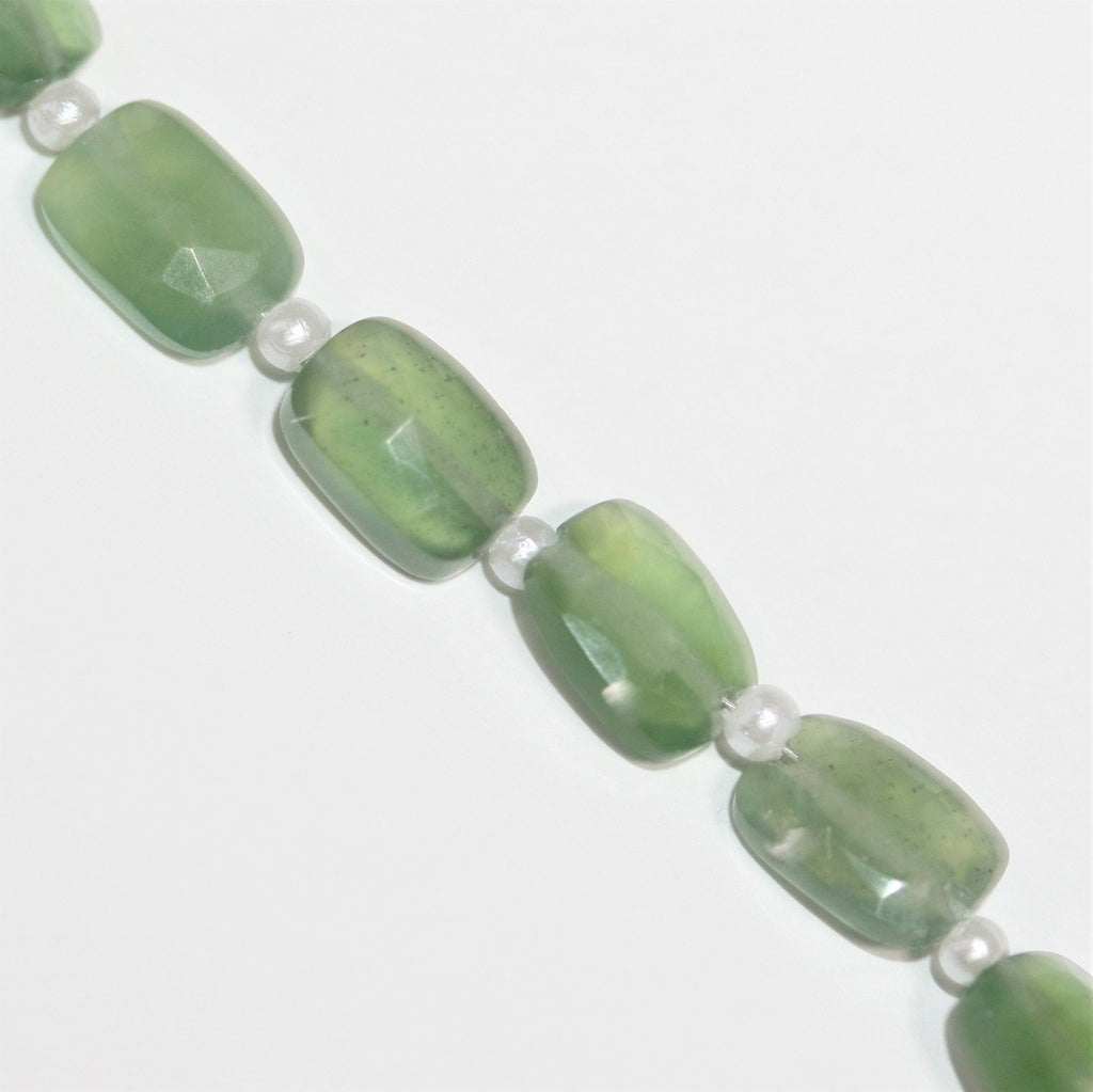 Cuentas rectangulares facetadas de serpentina de Santa de 7" de 9 x 6 mm, hilo de 18 cm.