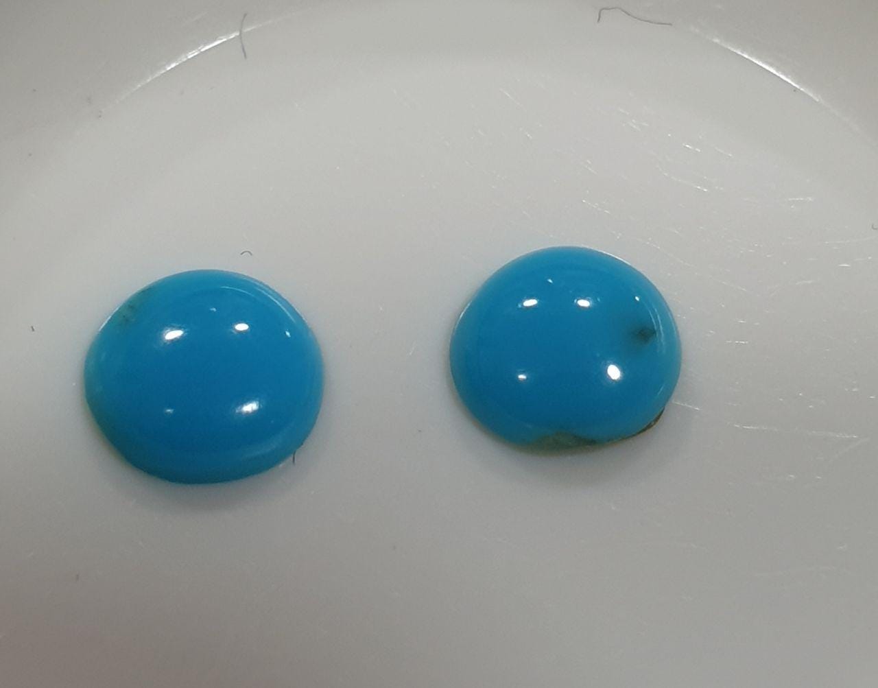 Natural Arizona Turquoise Pair Round Cabochon 6mm.-(2Pcs)
