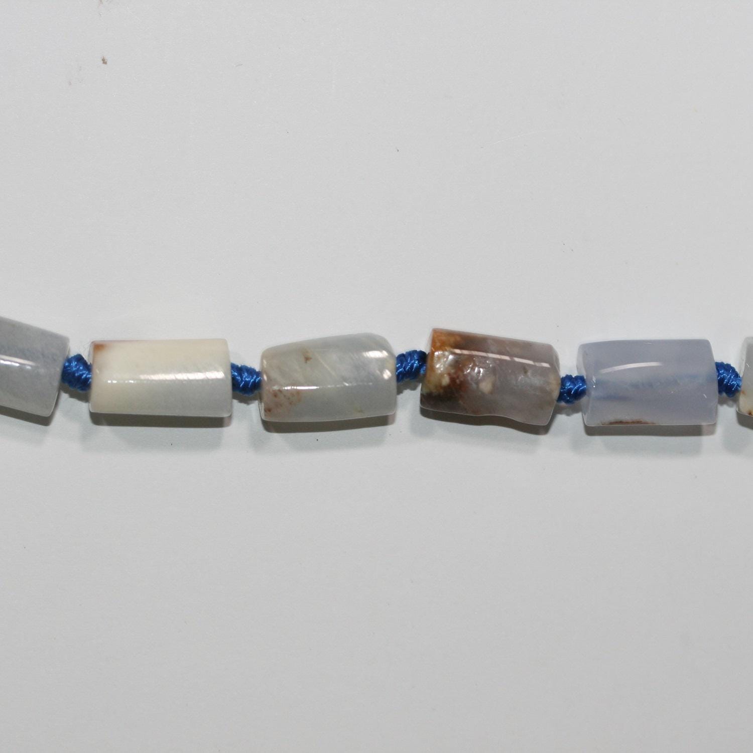 13" St  Calchedony Smooth Barrel Beads 14x8mm. Approx.-Strand 37cm