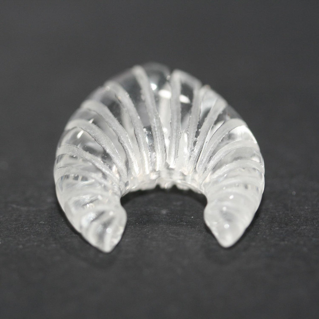 Colgante de Cristal de Roca Tallado Ovalado 28x22mm.- Ref.14806