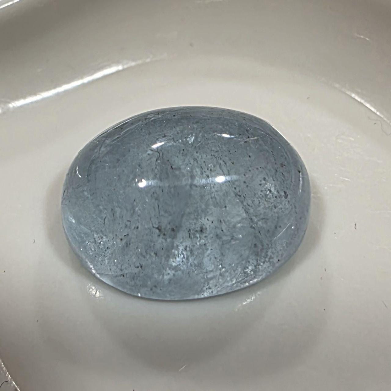 Natural Aquamarine Gemstone Oval Cabochon 14.1x10.6mm. 8.7Cts.