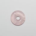 Pendentif disque en quartz rose lisse en forme de beignet 22-23 mm.