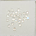 Lote de 25 cabujones redondos de piedra lunar de 3 mm. (25 piezas)