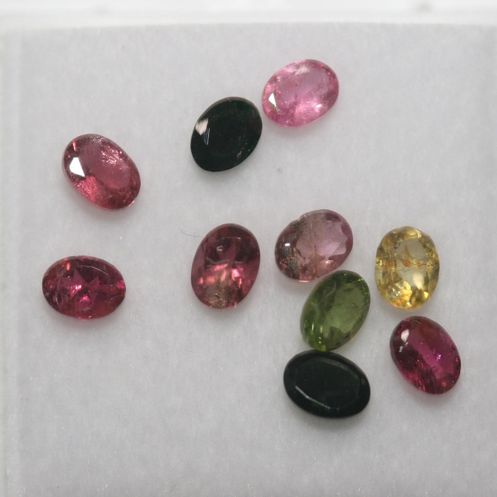 Lote de Turmalina Multicolor Facetada Ovalada 4x3mm.(10uds)