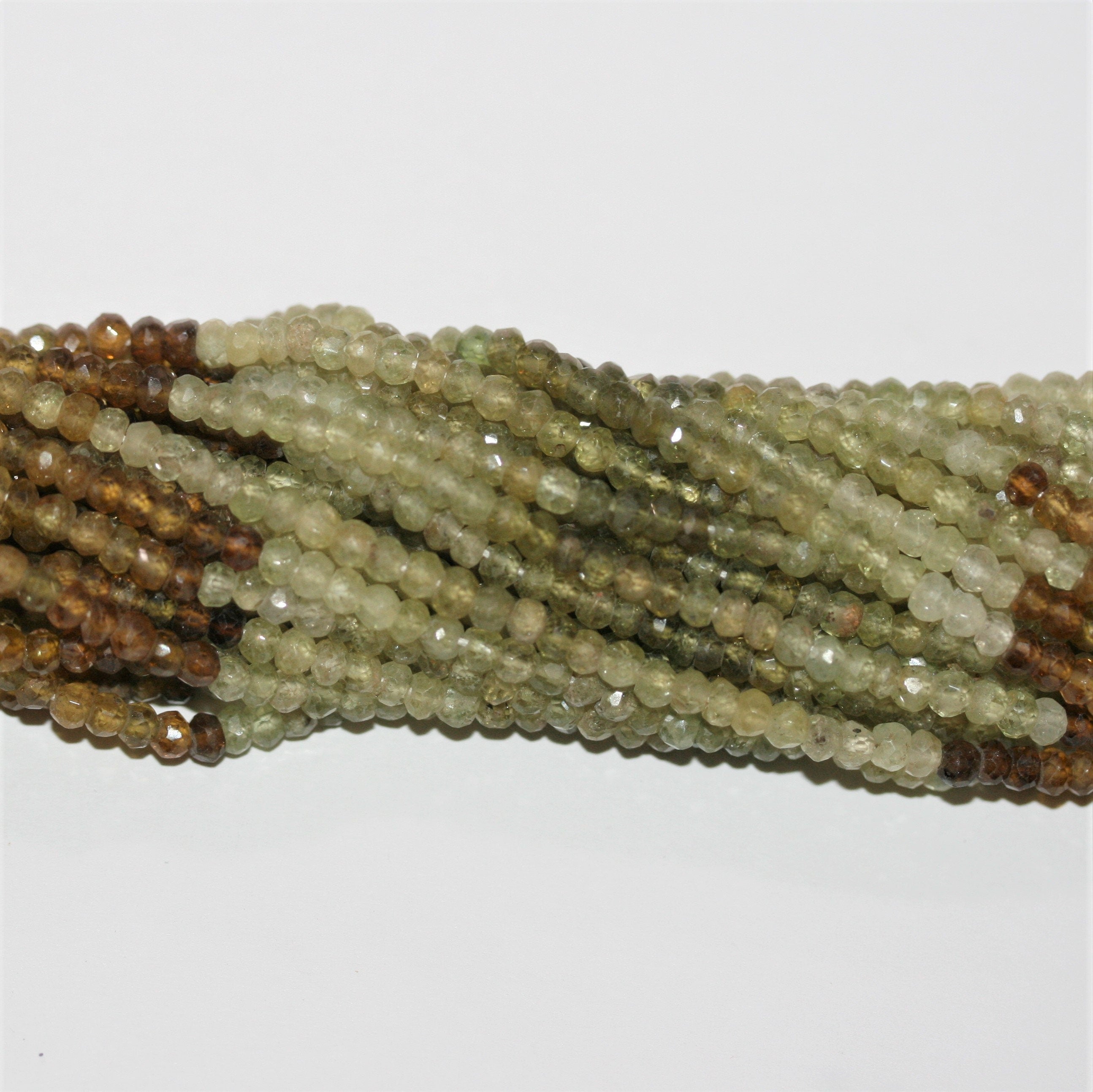 13" St Grossular Garnet Faceted Rondelle Beads 3.5x2.5mm -Strand 33cm