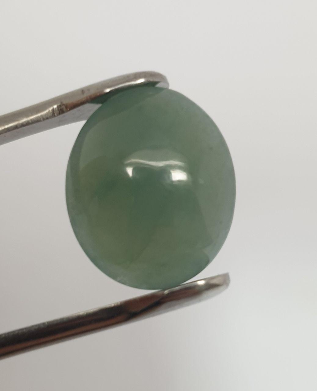 Jadeite Smooth Oval Cabochon 17.2x14.6mm. (14.45ct.) - Wholesale Gemstones- Natural Stones For Jewelry