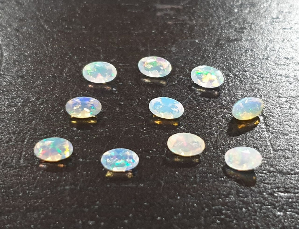 Lote de 10 piedras de ópalo blanco natural AAA de 5 x 3 mm, talla ovalada facetada - Lote al por mayor - Lotes de piedras preciosas - Gema sin tratar