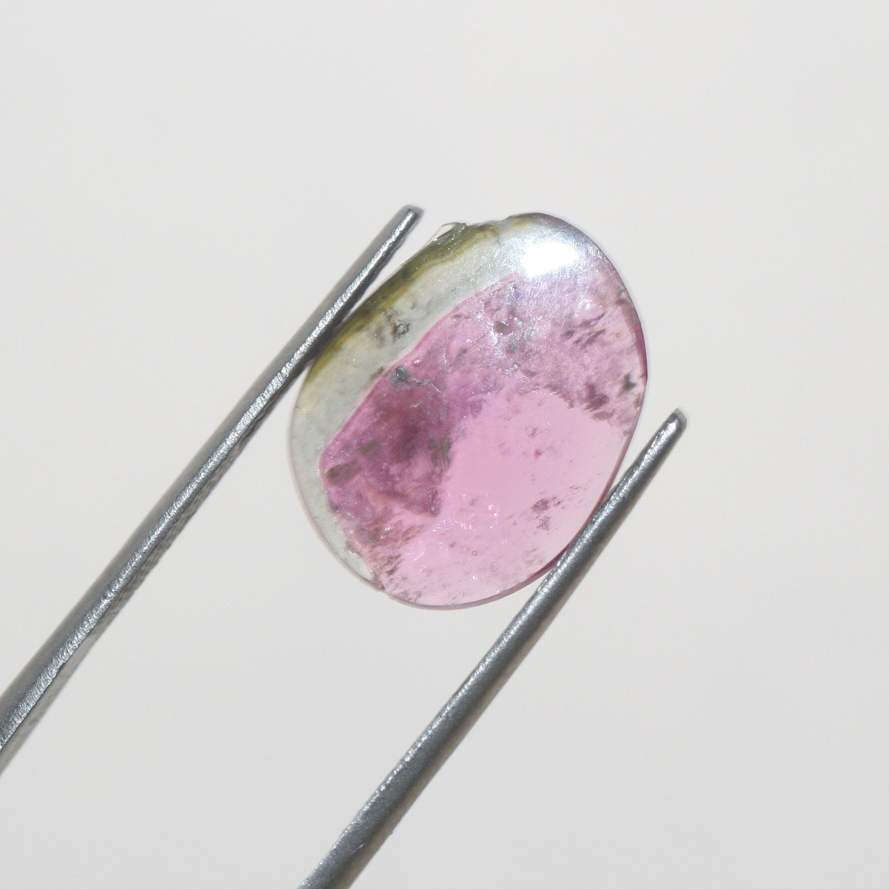 Watermelon Tourmaline Oval Flat Cabochon 15x11.8mm.(2.95ct.)