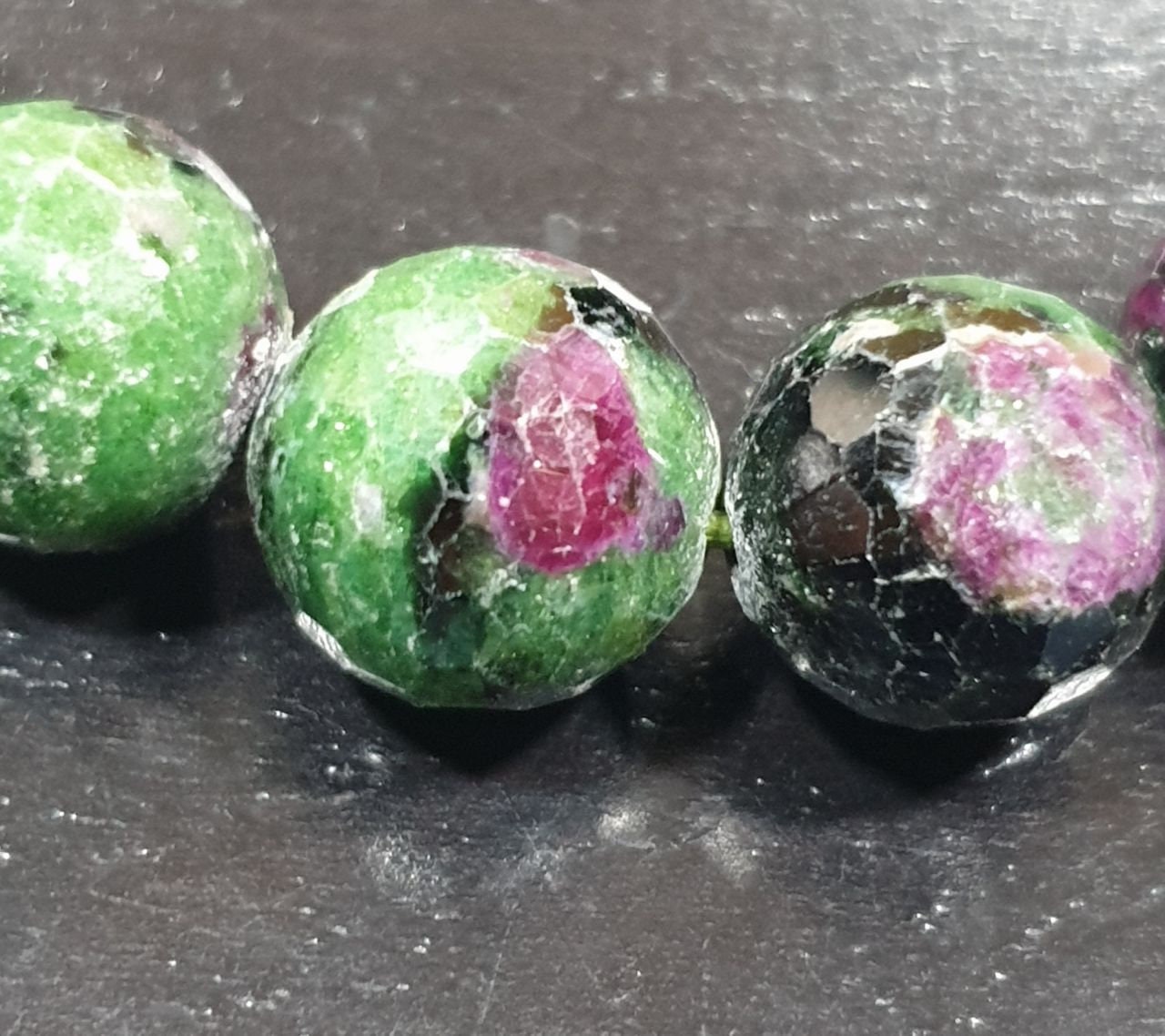 Bracelet extensible en zoïsite rubis, perles rondes de 12 mm - Fournisseur de bijoux - Pouvoir de guérison - Tanzanie