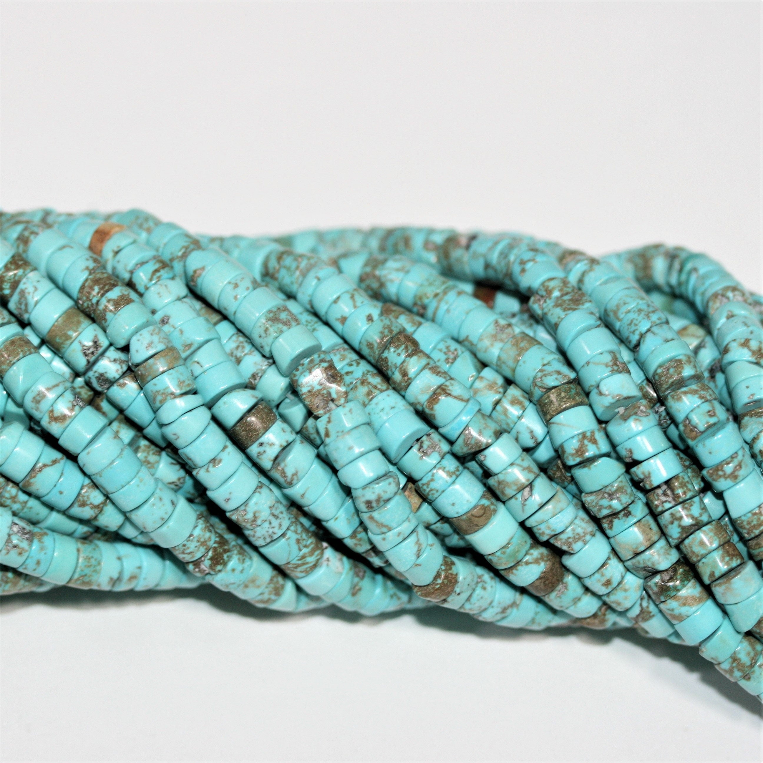 Perles rondelles lisses en turquoise St. de 15 pouces, 6 x 3 mm. - Brin de 38 cm.
