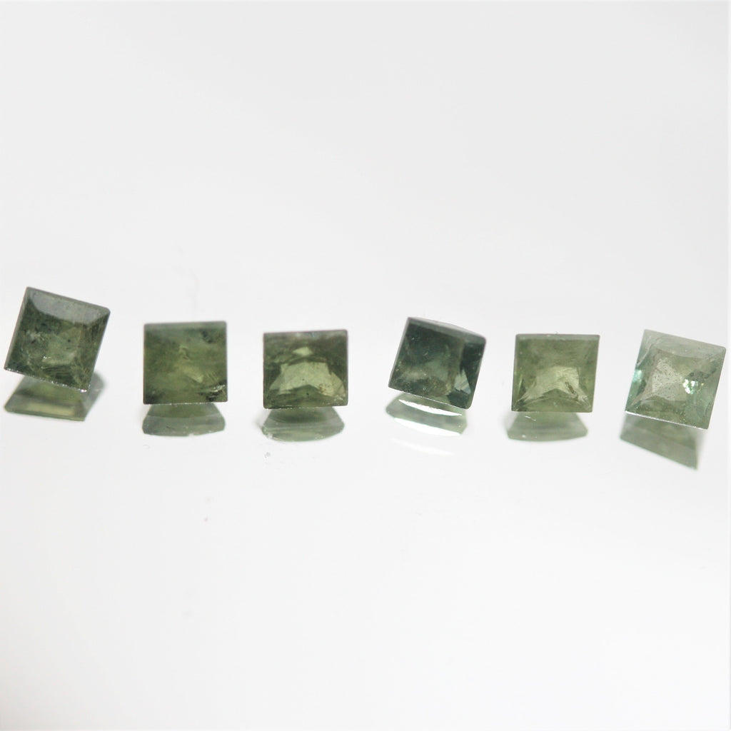 Lote de 6 zafiros verdes facetados cuadrados de 3 mm - Zafiro verde natural