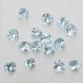 Lot de 15 topazes célestes en forme de cœur à facettes de 4 mm.