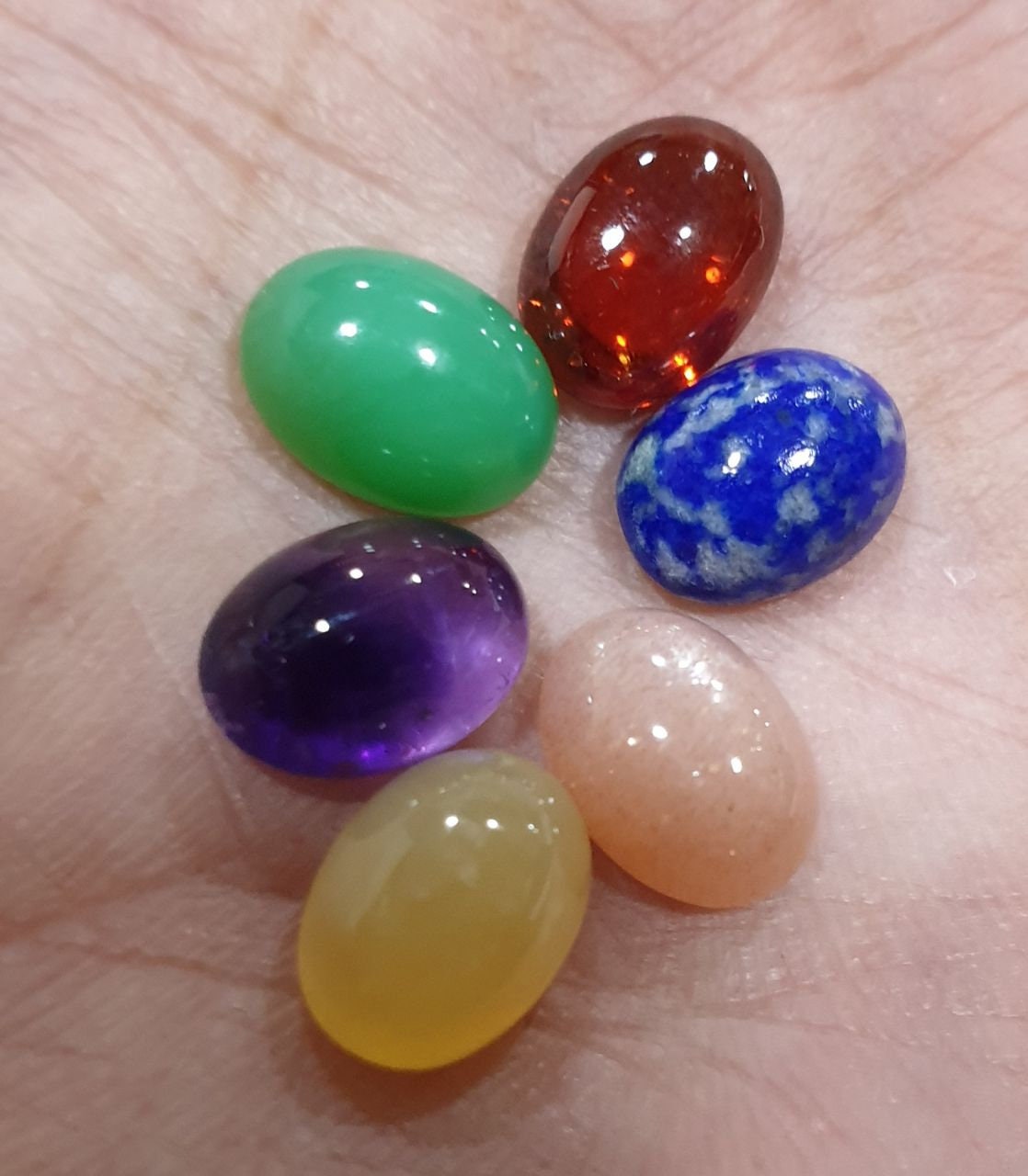 Lote de 6 cabujones ovalados de amatista, crisoprasa, lapislázuli, granate, piedra lunar y ópalo (10 x 7 mm) - Gemas sueltas - Precio al por mayor