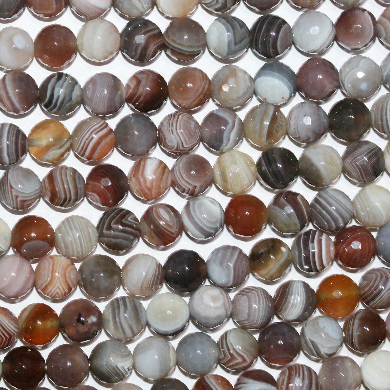 Cuentas redondas facetadas de ágata de Santa Botsuana, 16", 8 mm, hilo de 40 cm.