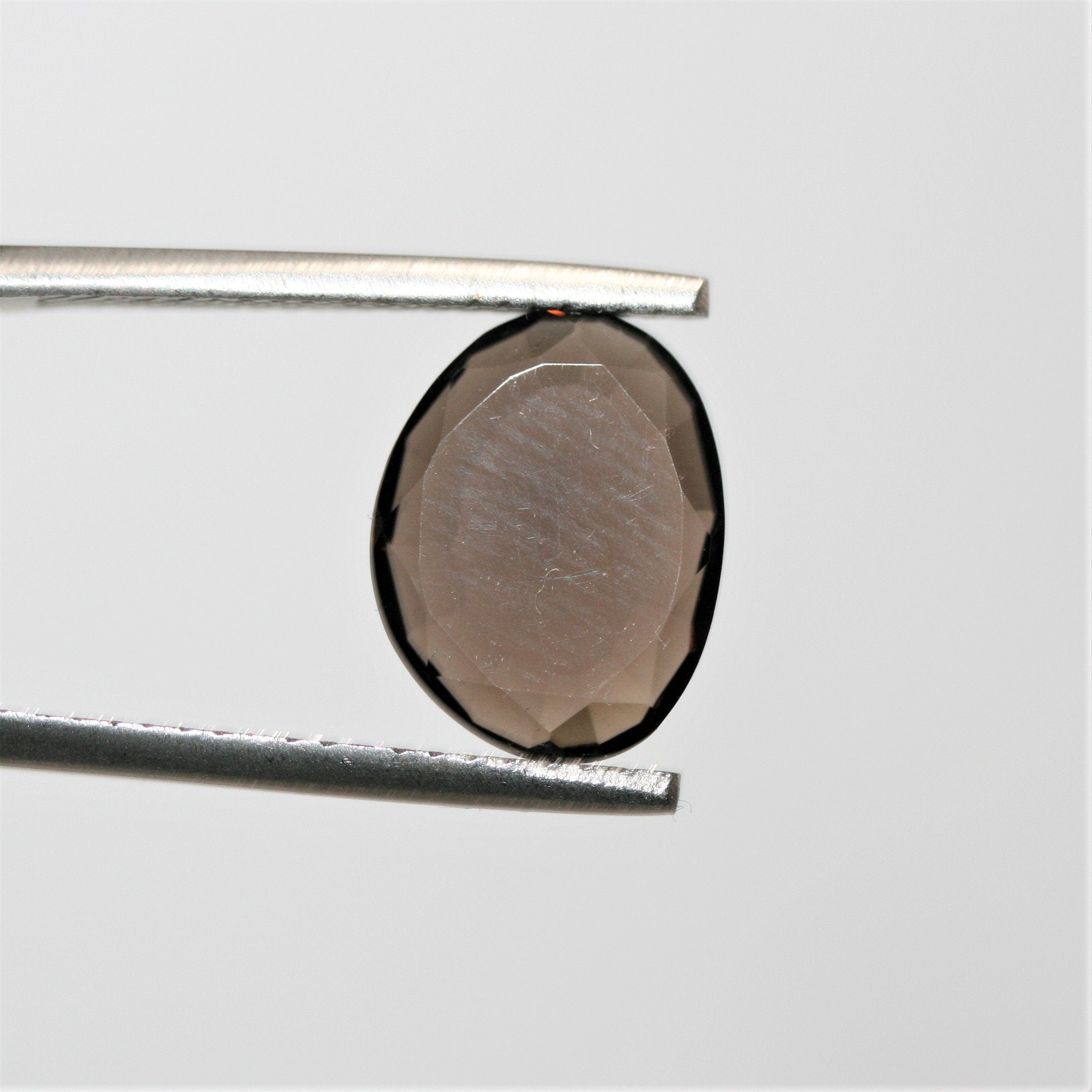 Par de Cuarzos Ahumados Talla Rosa 13x10mm. - Artículo 137PE