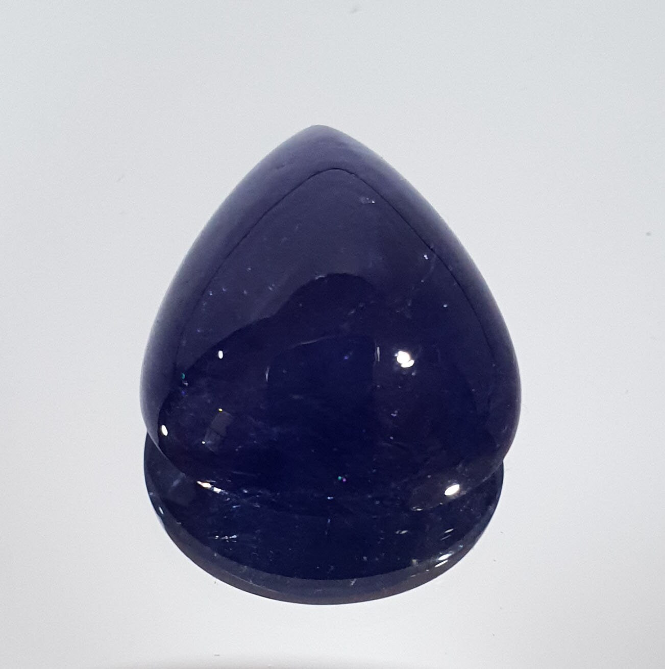 Cabujón de tanzanita (19,5 x 15,5 mm, 19,10 ct), piedra preciosa de alta calidad. Colgante de tanzanita.