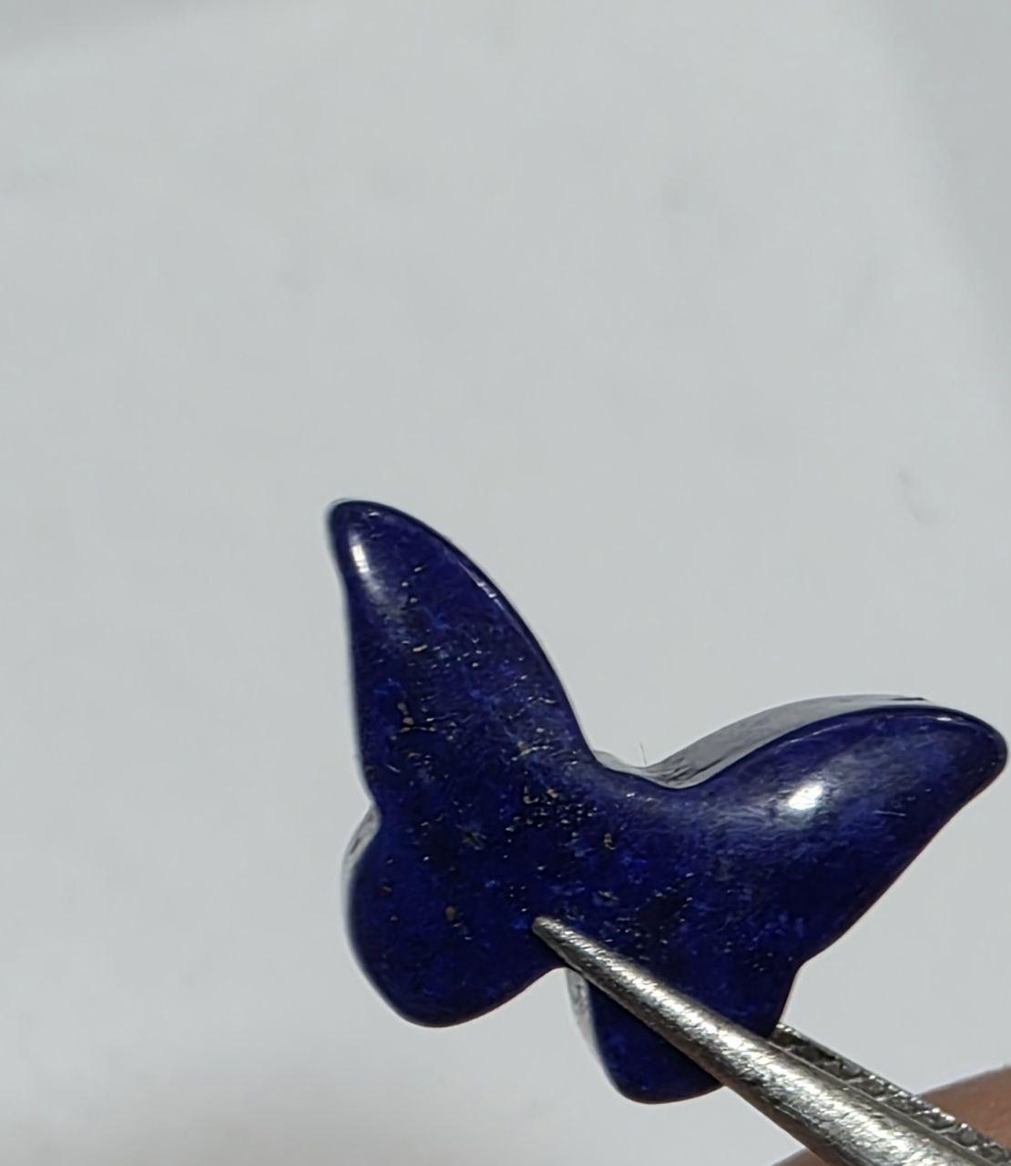 Pendentif papillon en lapis-lazuli bleu royal d'Afghanistan - Percé sur un côté - 18 x 12 mm - Fabrication artisanale de qualité supérieure