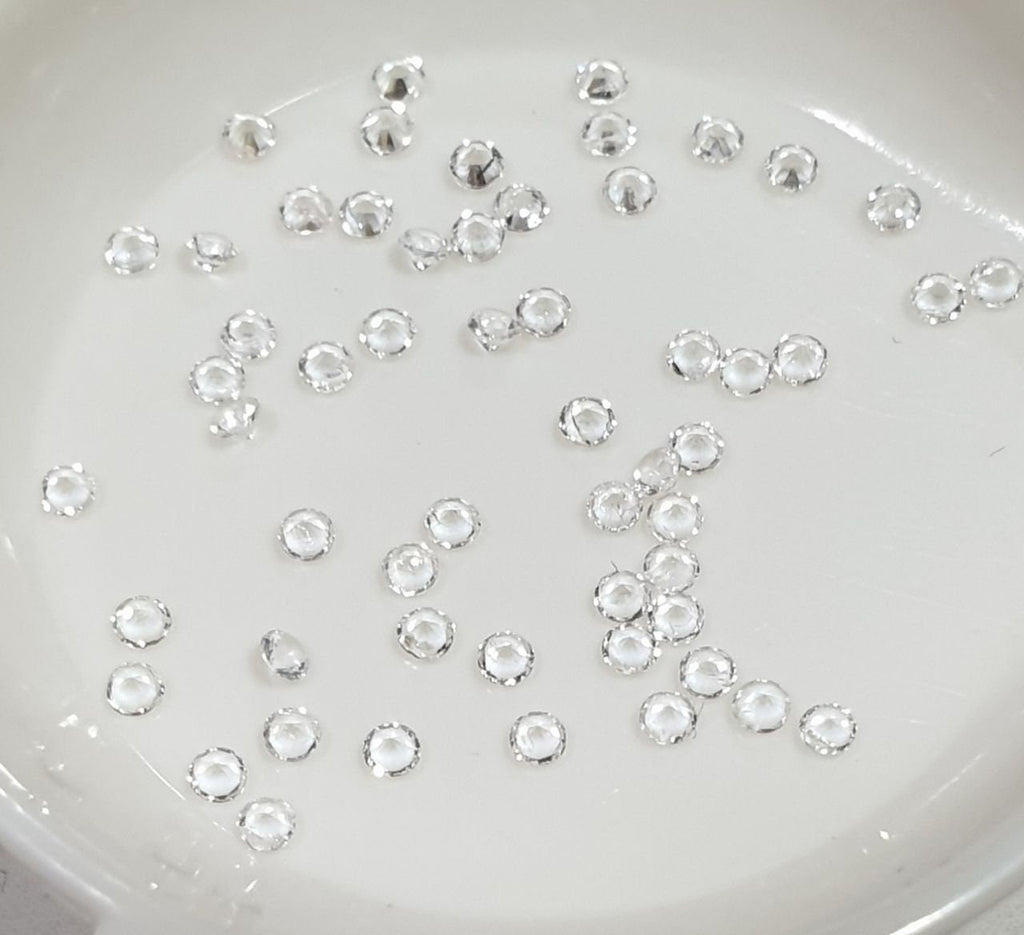 Lote de topacio blanco de 1,5 mm de corte redondo sin tratar. Gemas al por mayor. Proveedor de gemas DIY. Piedras auténticas. Gemas diminutas. Piedras pequeñas.