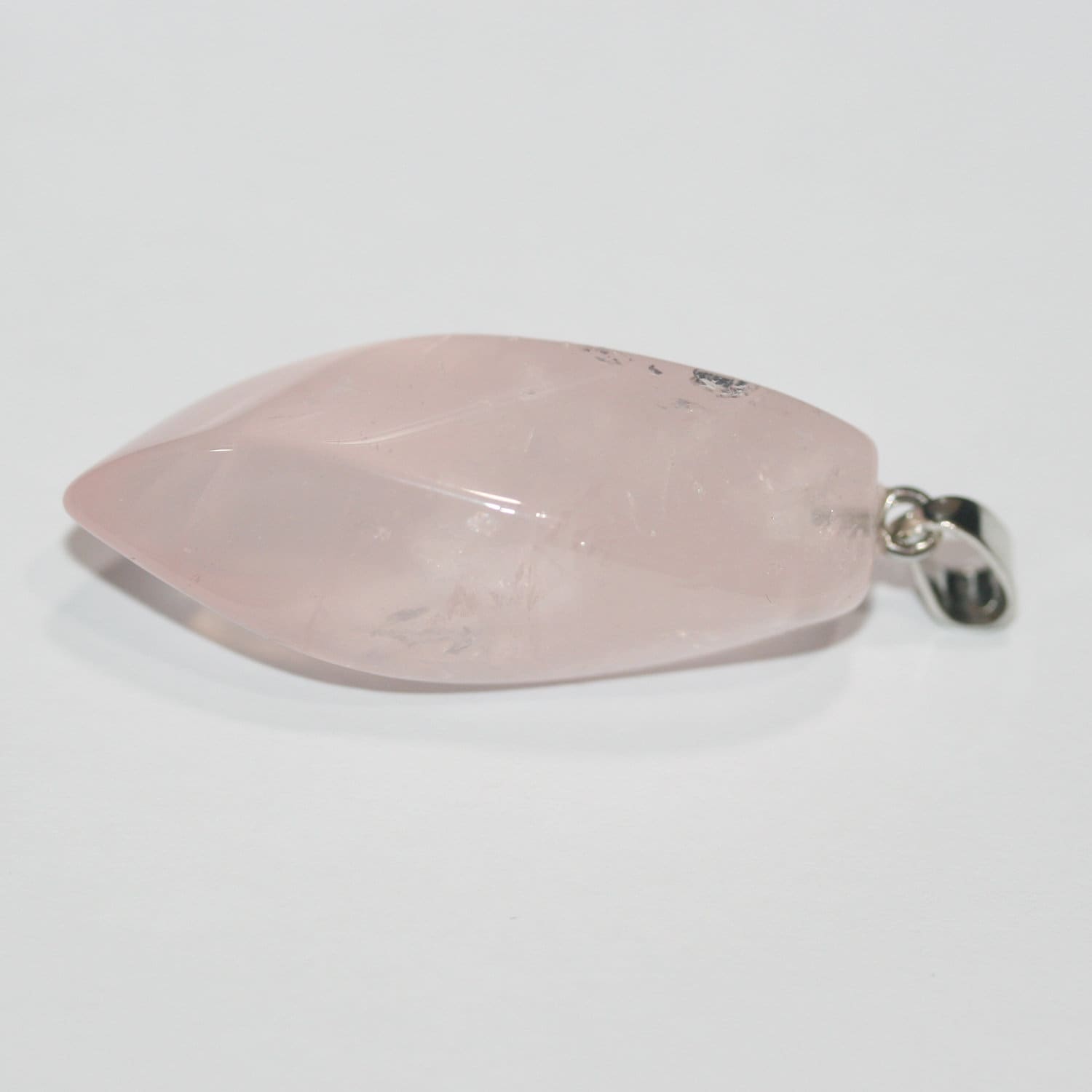 Pendentif en quartz rose à pointe torsadée 41x15mm