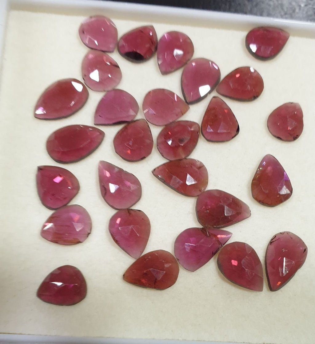 Lote de granate de corte rosa (8x6-10x7 mm) en venta al por mayor promedio (tal como está) - Granate rodolita de corte rosa