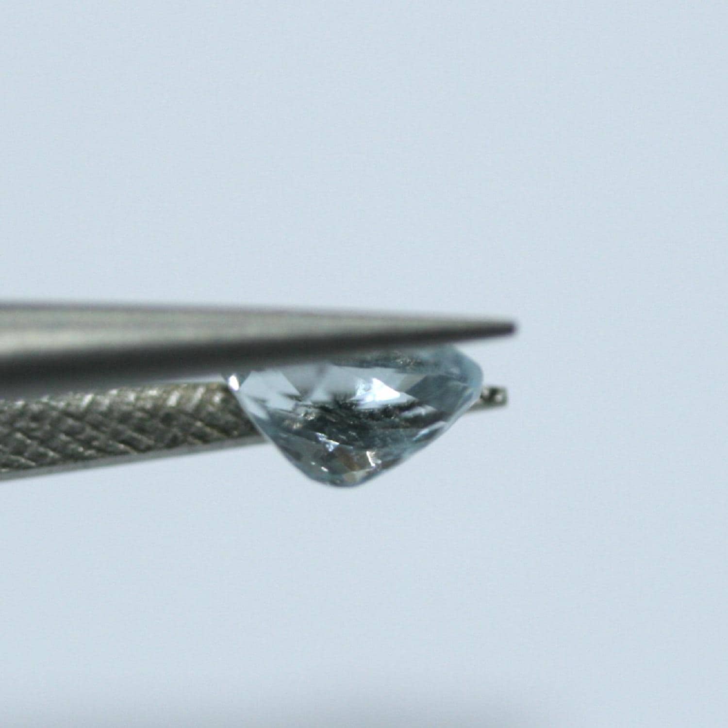 Lot de 4 pierres précieuses ovales à facettes en aigue-marine (7 x 5 mm) - Pierres taillées de qualité supérieure, vente en gros