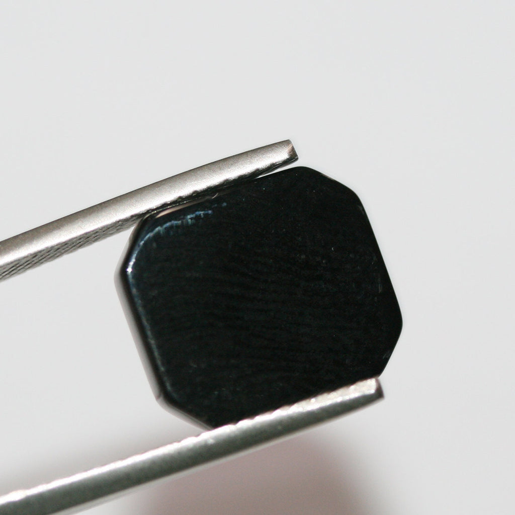 Lote de 6 cabujones planos octogonales lisos de ónix de 14 x 12 mm. Grosor: 2 mm. (6 piezas)