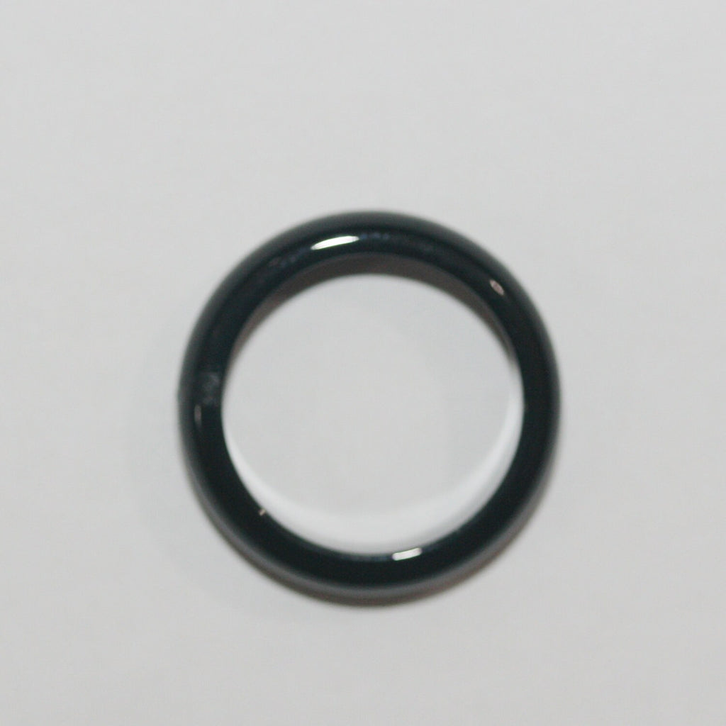 Pendentif créole lisse en onyx 24x6mm.