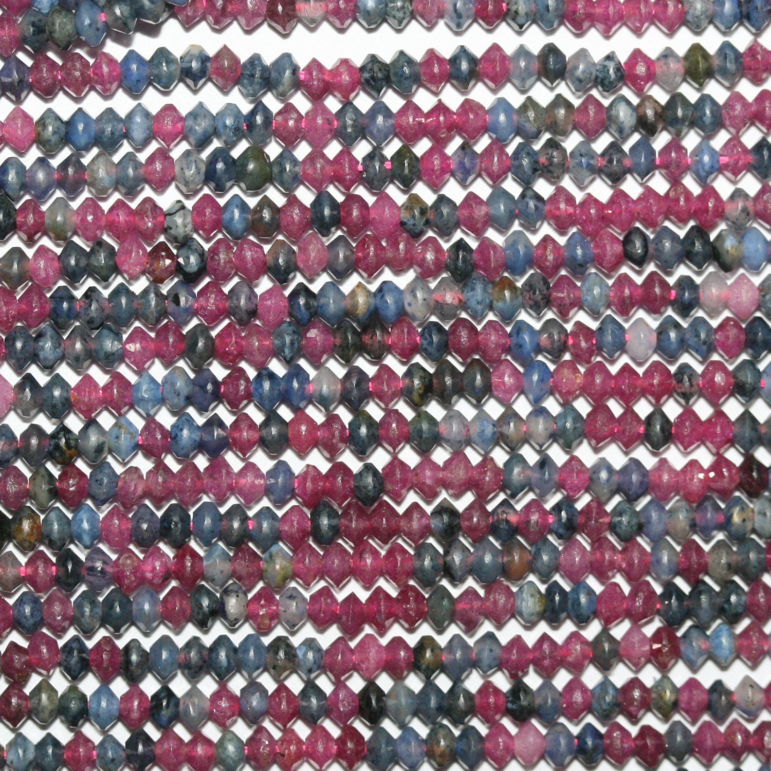 15" Perles rondelles à facettes rubis-saphir 3x2mm.-Rig 39cm.