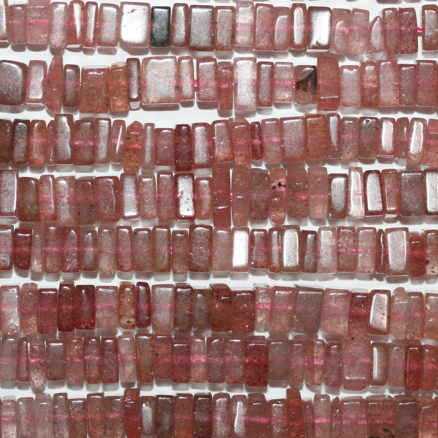 Cuentas cuadradas planas de cuarzo cereza de 16" de 7 x 2 mm - Hilo de 39 cm.