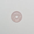 Pendentif disque en quartz rose lisse en forme de beignet 20 mm.