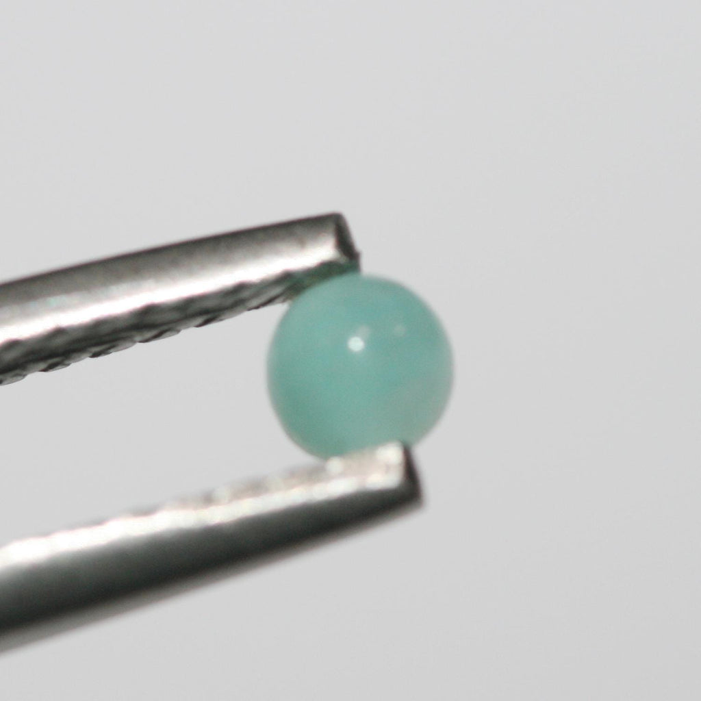 Lote de 25 cabujones redondos lisos de amazonita de 3 mm. (25 piezas)